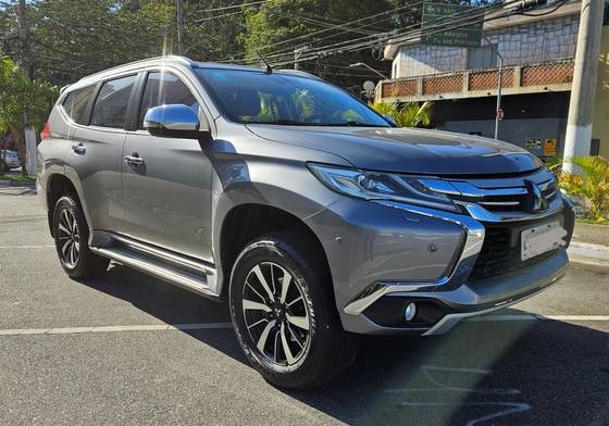 MITSUBISHI PAJERO SPORT 2.4 16V MIVEC TURBO DIESEL HPE AWD AUTOMÁTICO